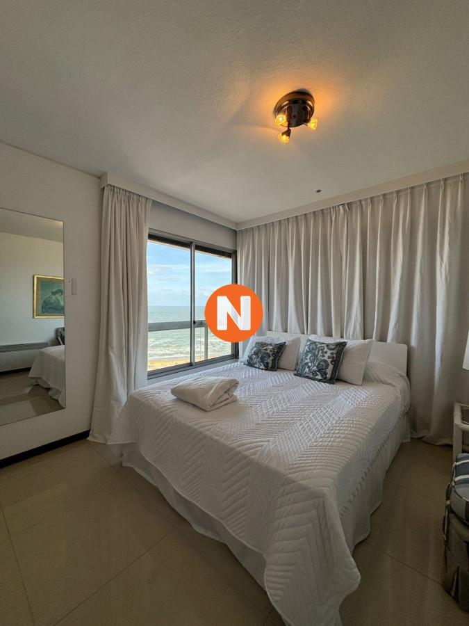 Apartamento Ref.224565 - Apartamento en venta, 3 dormitorios. Primera Linea