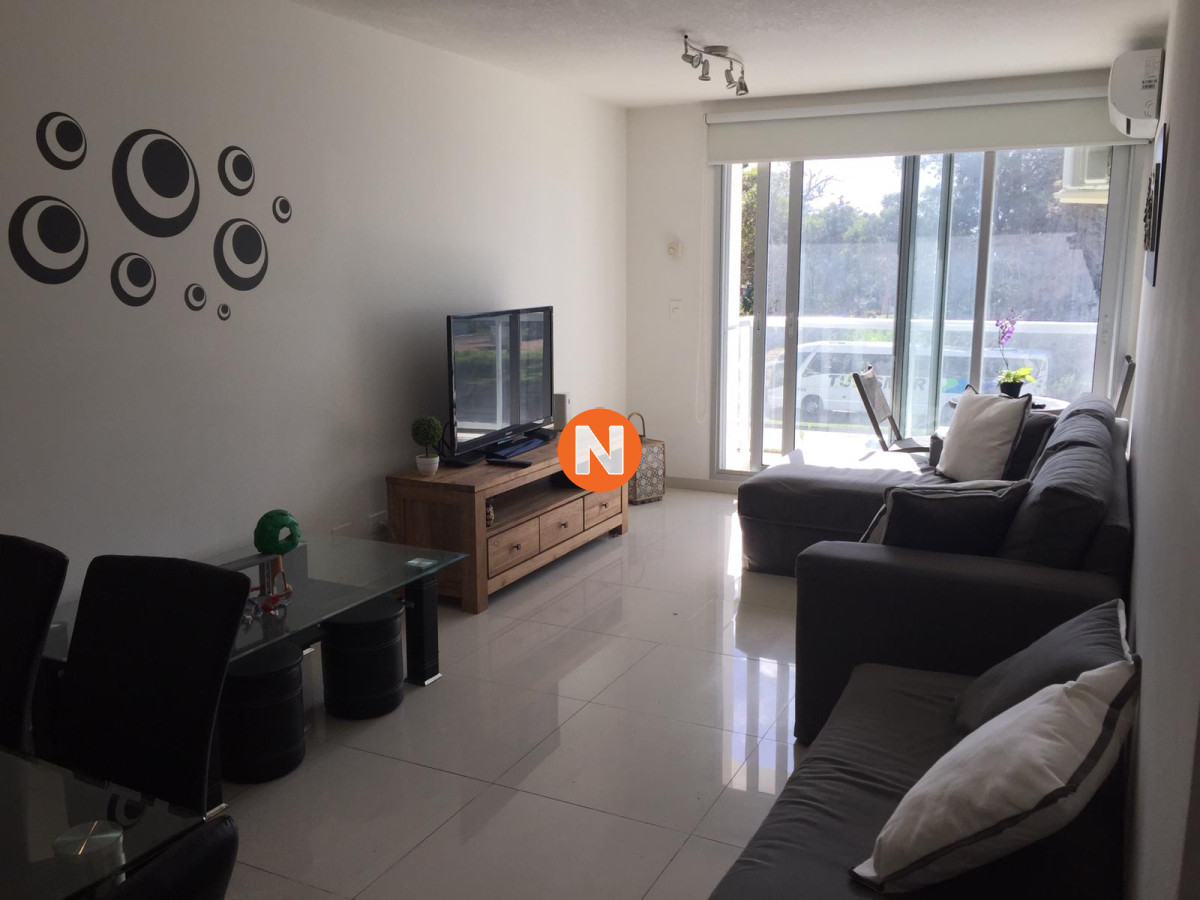 Apartamento Ref.216475 - Apartamento para venta o alquiler en Punta del Este!!!!
