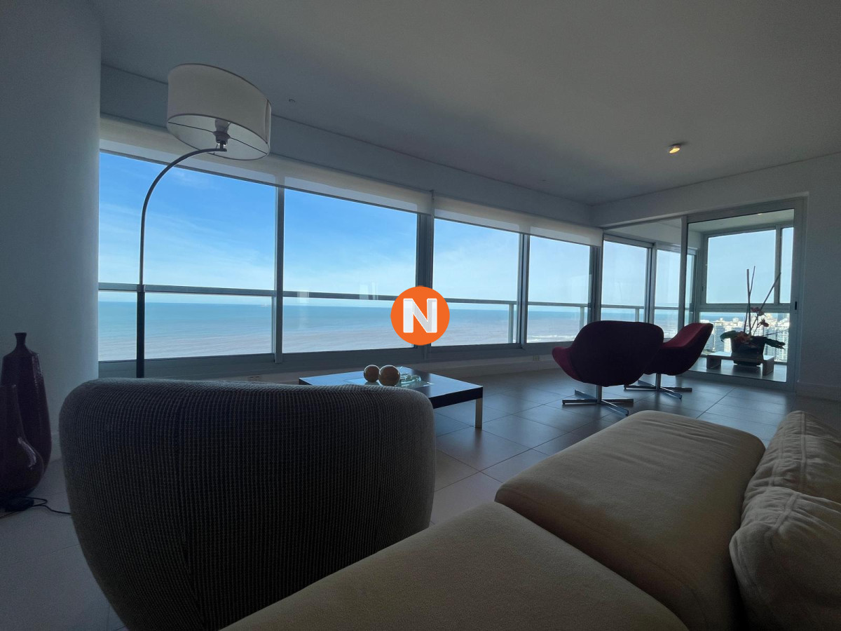 Apartamento Ref.8621 - Apartamento en Venta y Alquiler, Brava, Punta del Este, 3 Dormitorios.