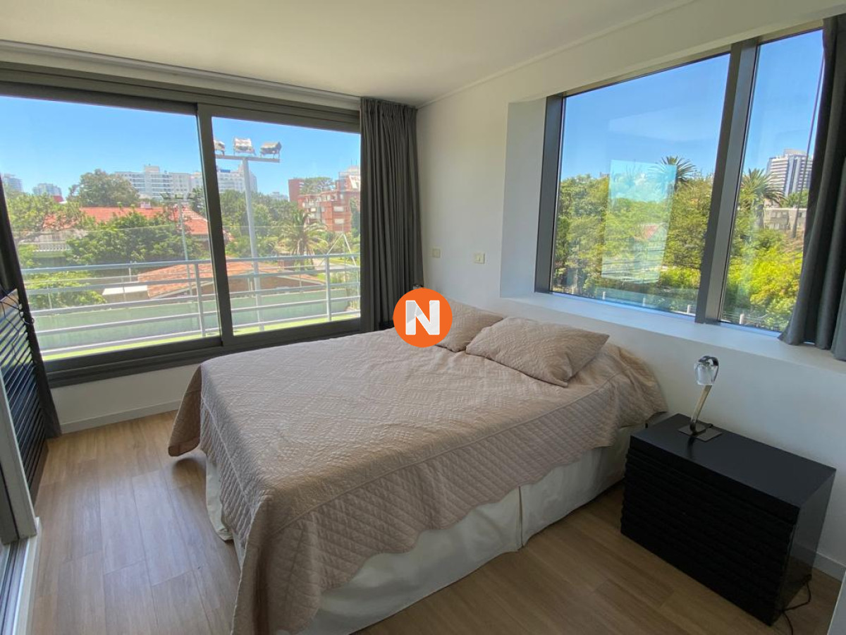 Apartamento Ref.218704 - Venta de apartamento 3 dormitorios - Aidy Grill, Punta del Este
