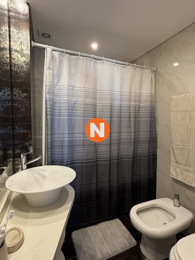 Apartamento Ref.201709 - Apartamento en Venta, Mansa, Punta del Este, 2 Dormitorios.