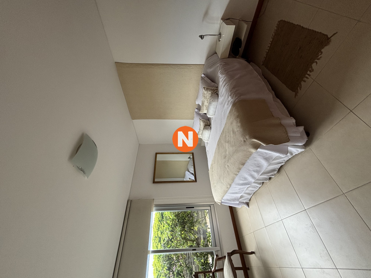 Apartamento Ref.200889 - Apartamento en Venta, Peninsula, Punta del Este, 3 Dormitorios.