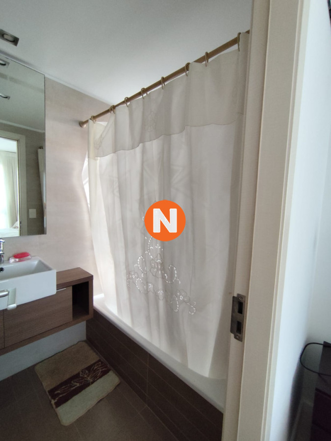 Apartamento Ref.225381 - Apartamento en Venta de 3 dormitorios, Roosevelt