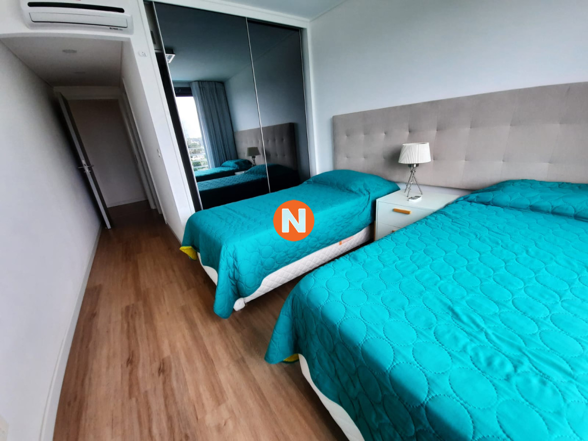 Apartamento Ref.200368 - Apartamento en Venta y Alquiler, Mansa, Punta del Este, 2 Dormitorios.