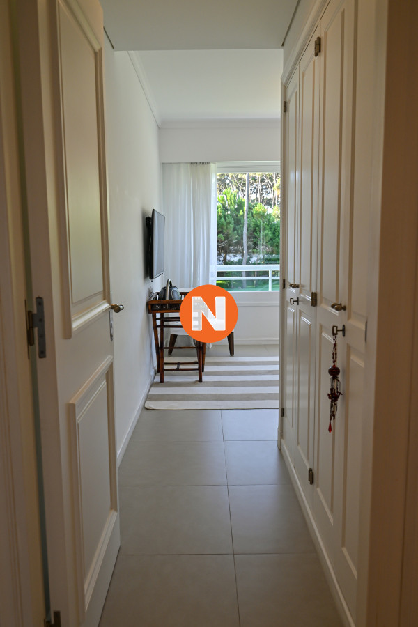 Apartamento Ref.155262 - Apartamento en Venta, Brava, Punta del Este, 3 Dormitorios.