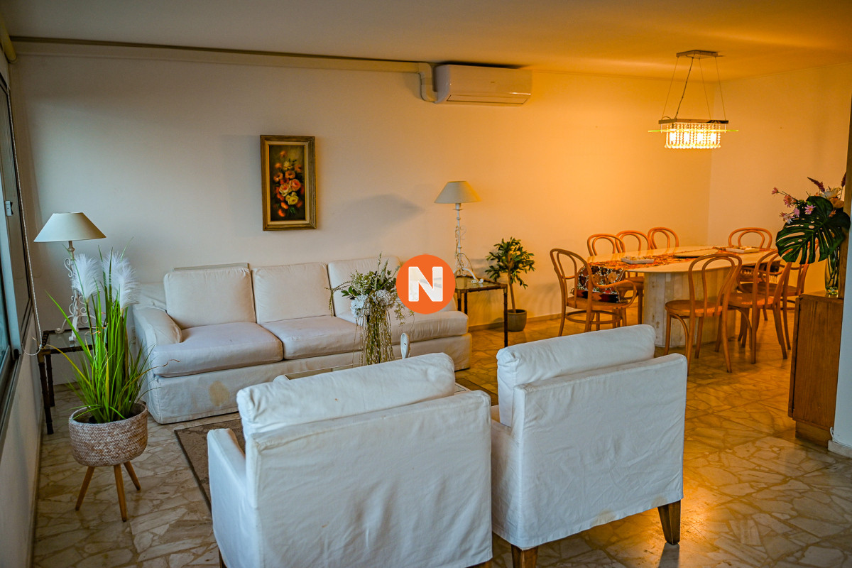 Apartamento Ref.223021 - Hermoso Apartamento en Venta en Zona Puerto