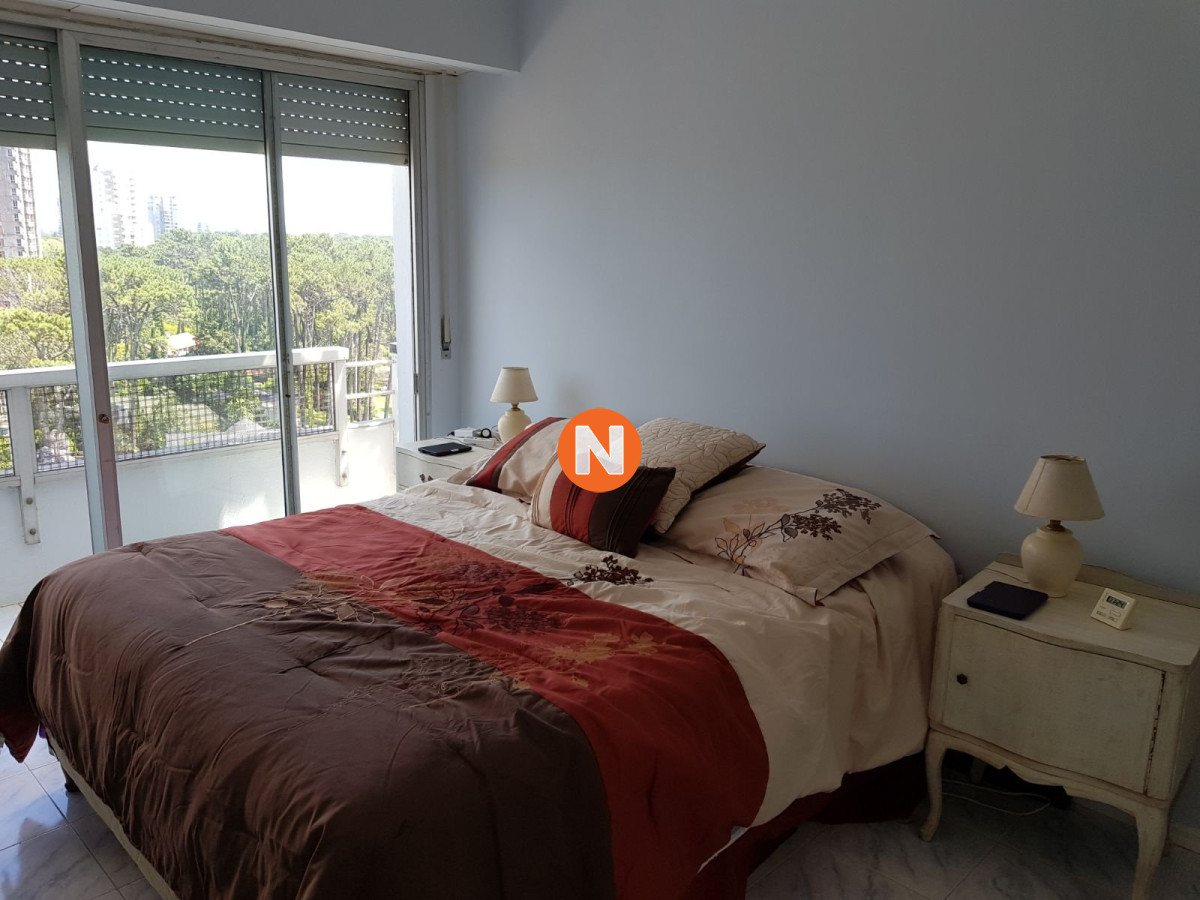 Apartamento Ref.1892 - Apartamento en Venta en Torre Antares, Roosevelt, Punta del Este, 2 Dormitorios.