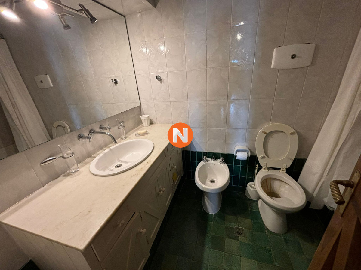 Apartamento Ref.201652 - Apartamento en Venta, Peninsula, Punta del Este, 3 Dormitorios.