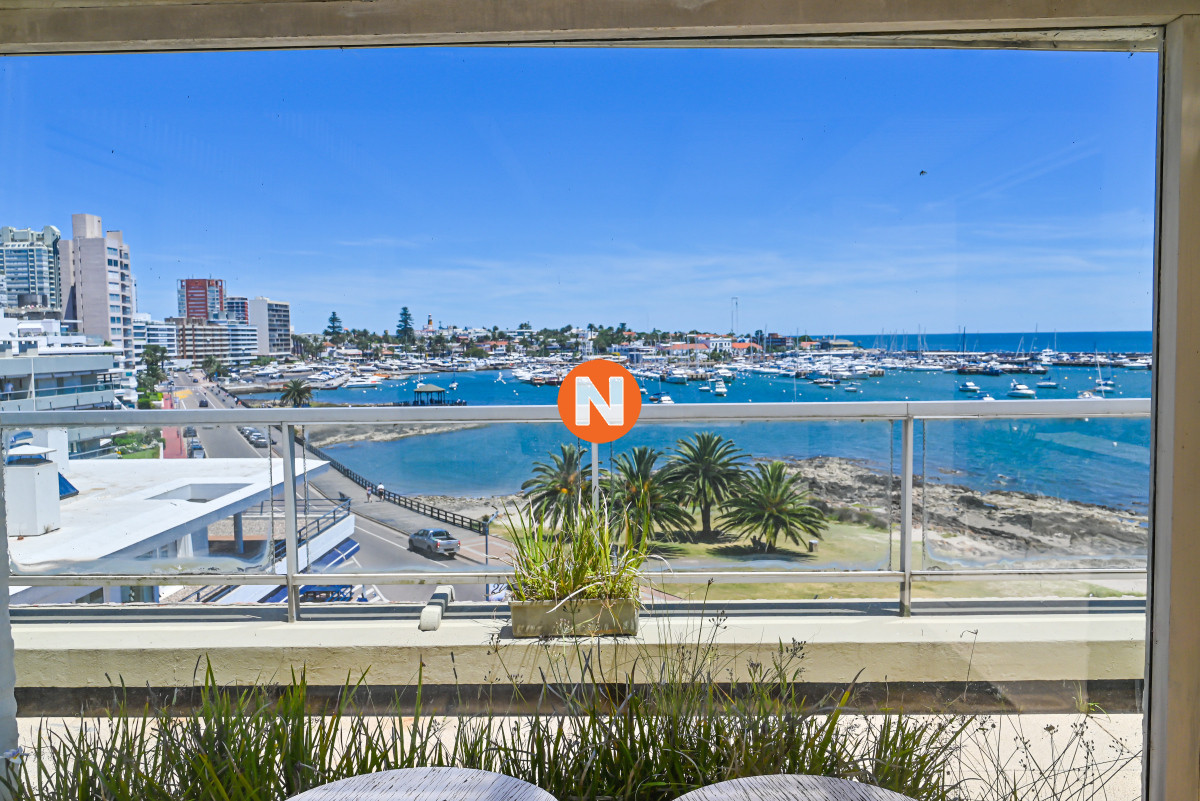 Apartamento Ref.9184 - Apartamento en venta y alquiler, Peninsula, Punta del Este, 3 Dormitorios.