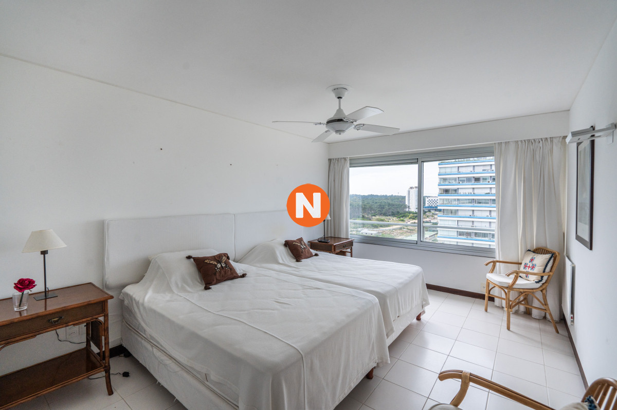 Apartamento Ref.155838 - Apartamento en Venta yAlquiler, Brava, Punta del Este, 3 Dormitorios.