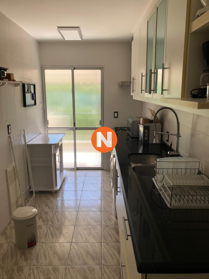 Apartamento Ref.214138 - Luminoso Apartamento 4 dormitorios Frente a Mansa