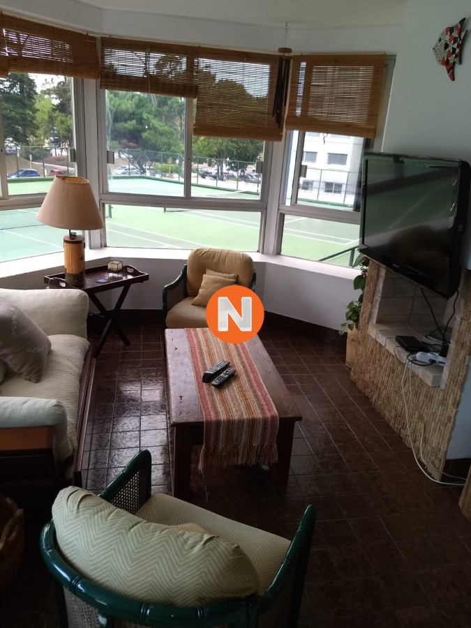 Apartamento Ref.2002 - Apartamento en Venta y Alquiler, Roosevelt, Punta del Este, 3 Dormitorios.