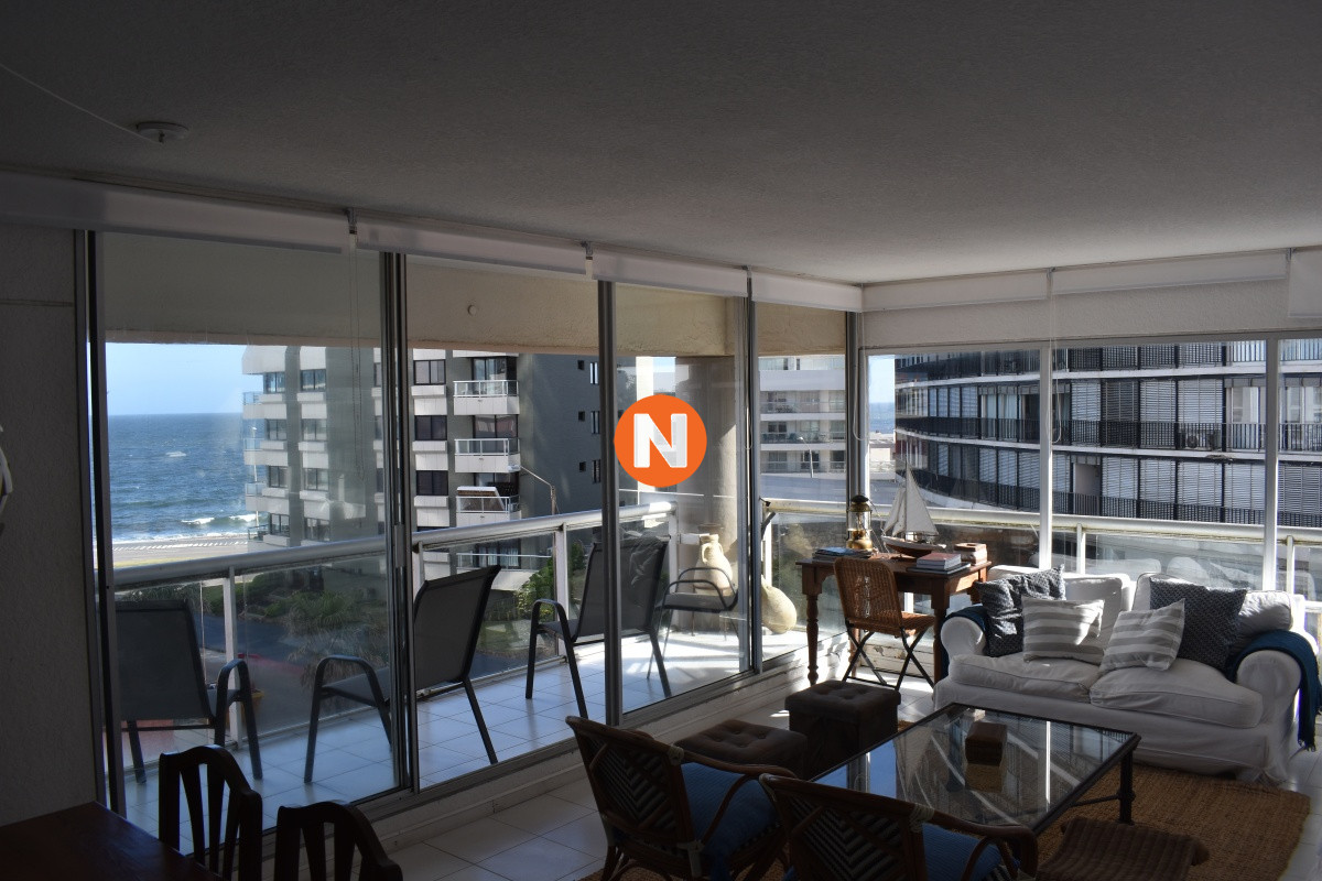 Apartamento Ref.215046 - Apartamento en Peninsula,2 dormitorios con vista
