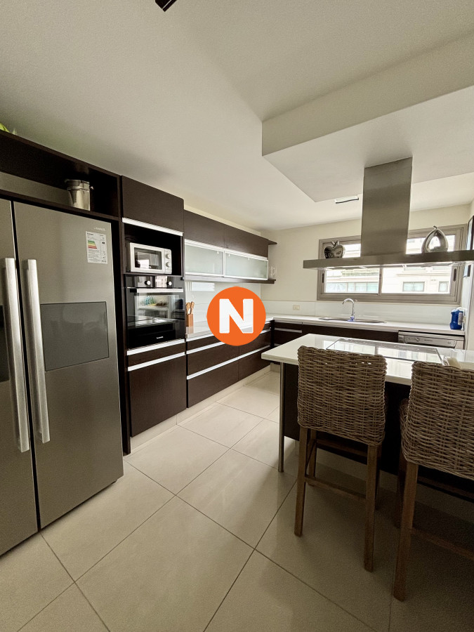 Apartamento Ref.223917 - Moderno apartamento frente a Playa Brava - amplitud y confort