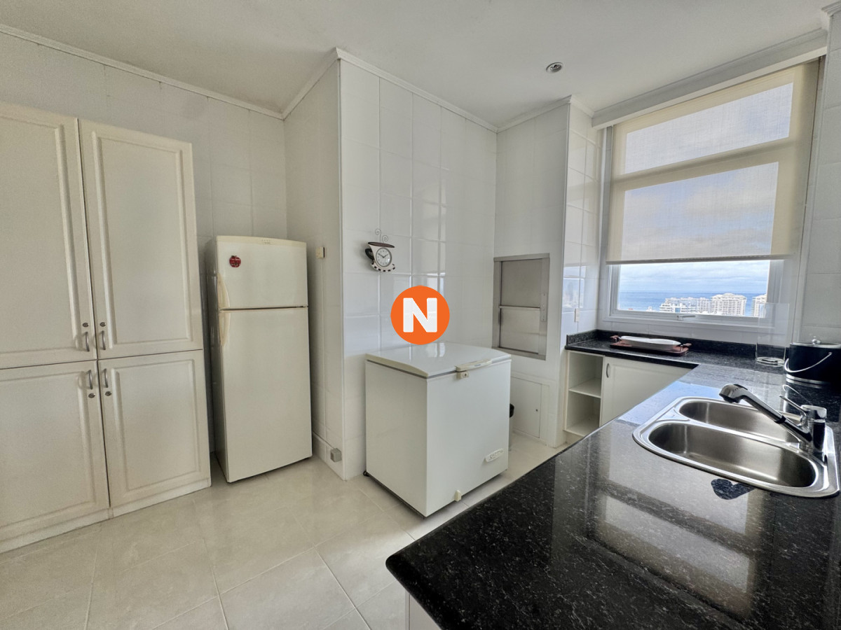 Apartamento Ref.225284 - ESPECTACULAR APARTAMENTO PENTHOUSE DUPLEX EN MILENIUM PUNTA DEL ESTE