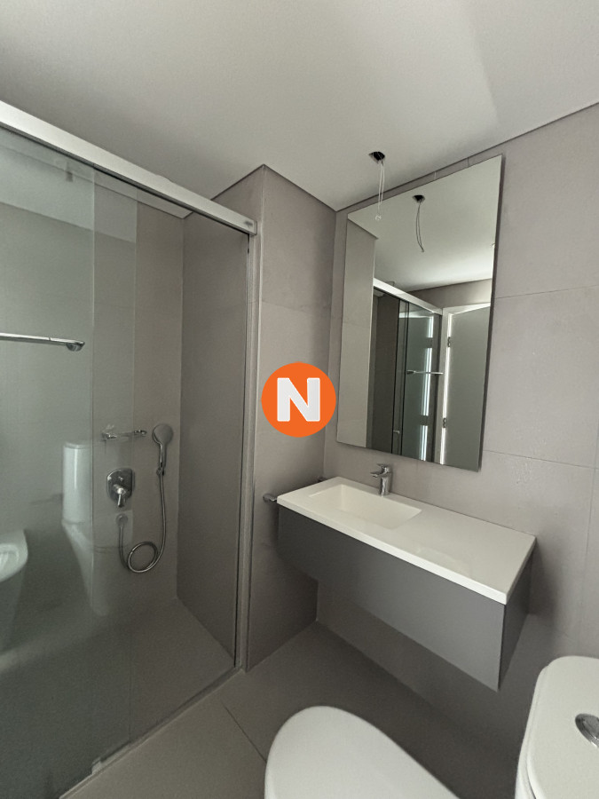 Apartamento Ref.224140 - Una planta espectacular planta frente a la playa Brava