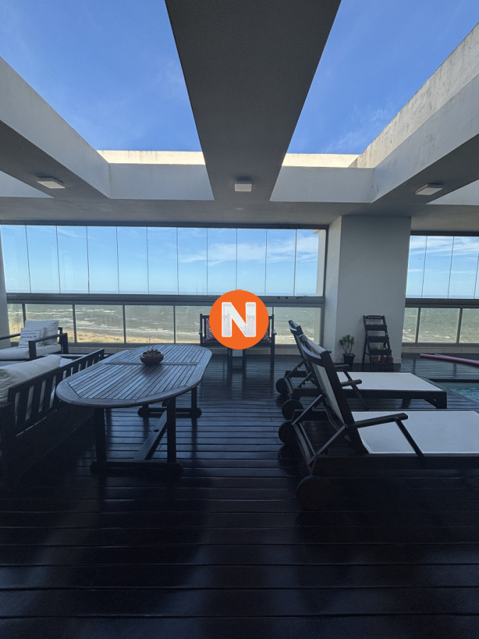 Apartamento Ref.224550 - Penthouse a la Venta, Edificio Imperiale