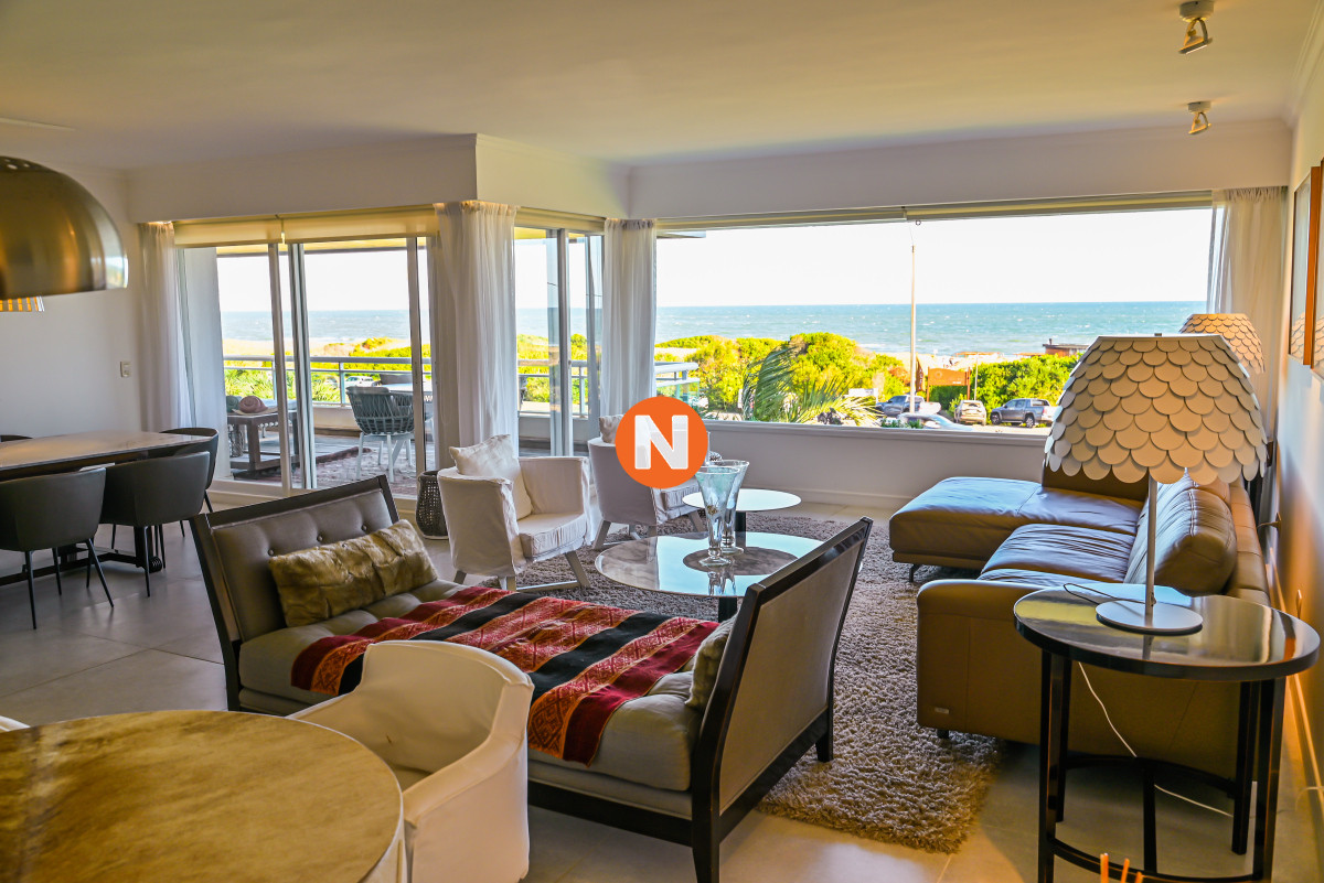 Apartamento Ref.155262 - Apartamento en Venta, Brava, Punta del Este, 3 Dormitorios.