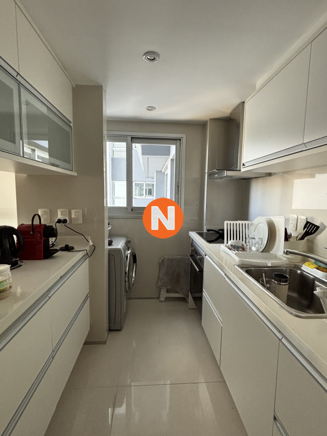 Apartamento Ref.201709 - Apartamento en Venta, Mansa, Punta del Este, 2 Dormitorios.