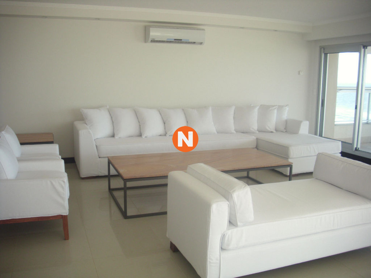 Apartamento Ref.224555 - Increíble apartamento de 3 dormitorios, A la Venta
