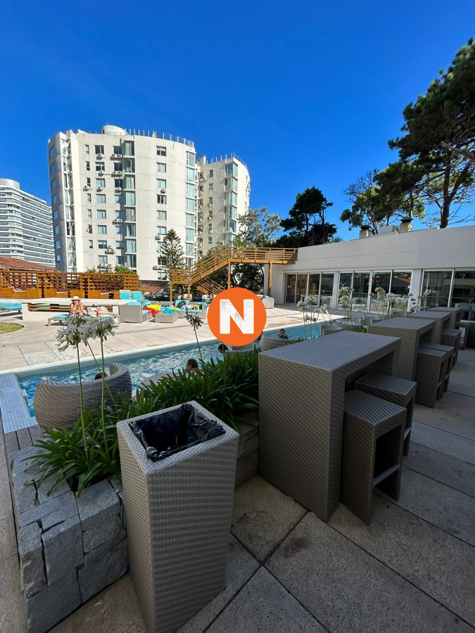 Apartamento Ref.201714 - Apartamento en Venta y Alquiler, Brava, Punta del Este, 2 Dormitorios.