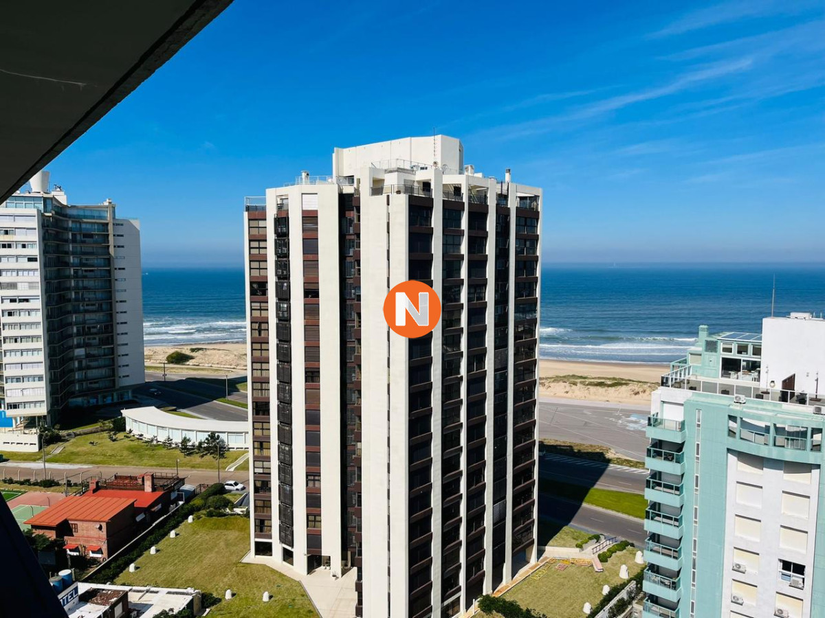 Apartamento Ref.218793 - Apartamento en Venta, 2 dormitorios. Playa Brava