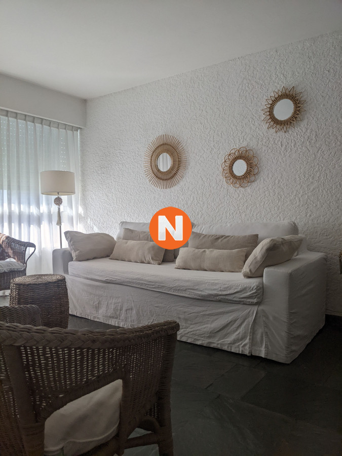 Apartamento Ref.9219 - Apartamento en Alquiler, Brava, Punta del Este, 1 Dormitorios.