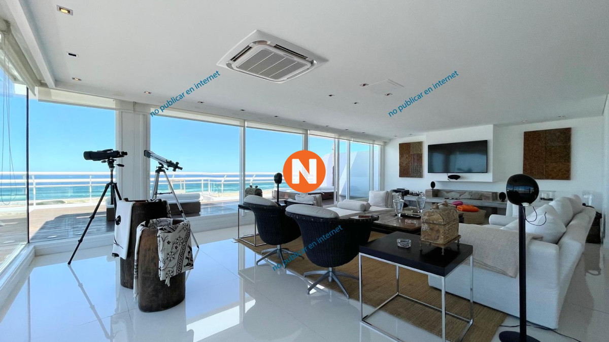 Apartamento Ref.220529 - VENTA DE APARTAMENTO PENTHOUSE DE 4 DORMITORIOS EN EDIFICIO AQUALINA PUNTA DEL ESTE