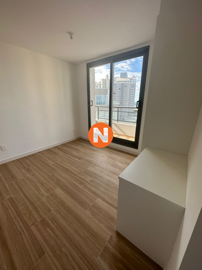 Apartamento Ref.221100 - Apartamento en Venta en Playa Brava