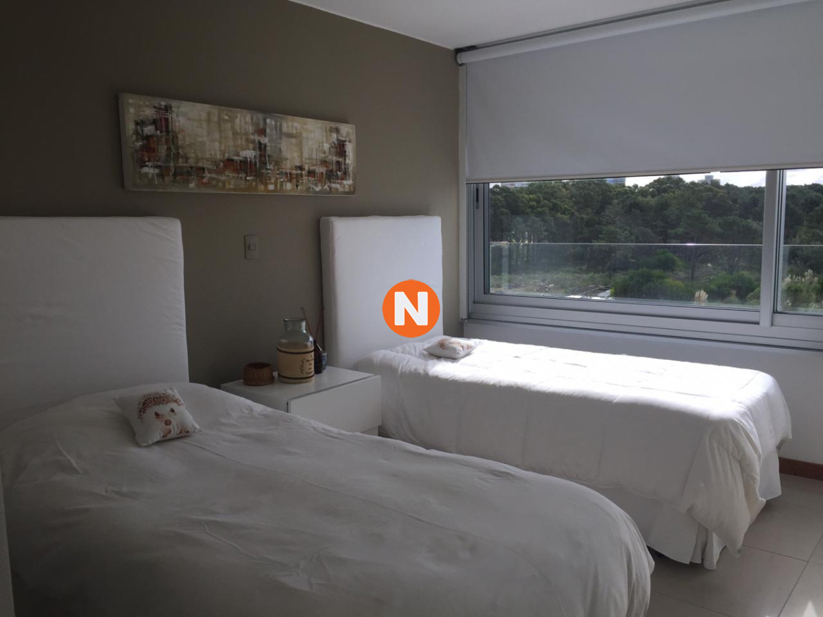 Apartamento Ref.214997 - Amplio apartamento en la Brava en venta