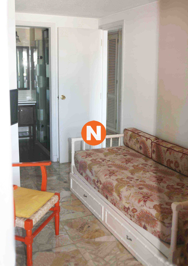 Apartamento Ref.215613 - TEQUENDAMA VENTA DE APARTAMENTO DE 3 DORMITORIOS Y SERVICIO MANSA PUNTA DEL ESTE