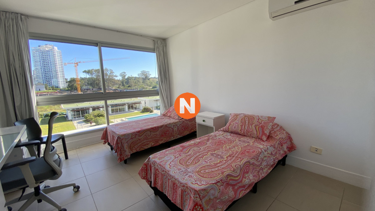 Apartamento Ref.218862 - Exclusivo Apartamento de 2 dormitorios frente a Playa Brava Punta del Este