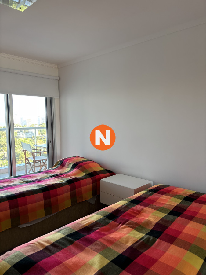 Apartamento Ref.201709 - Apartamento en Venta, Mansa, Punta del Este, 2 Dormitorios.