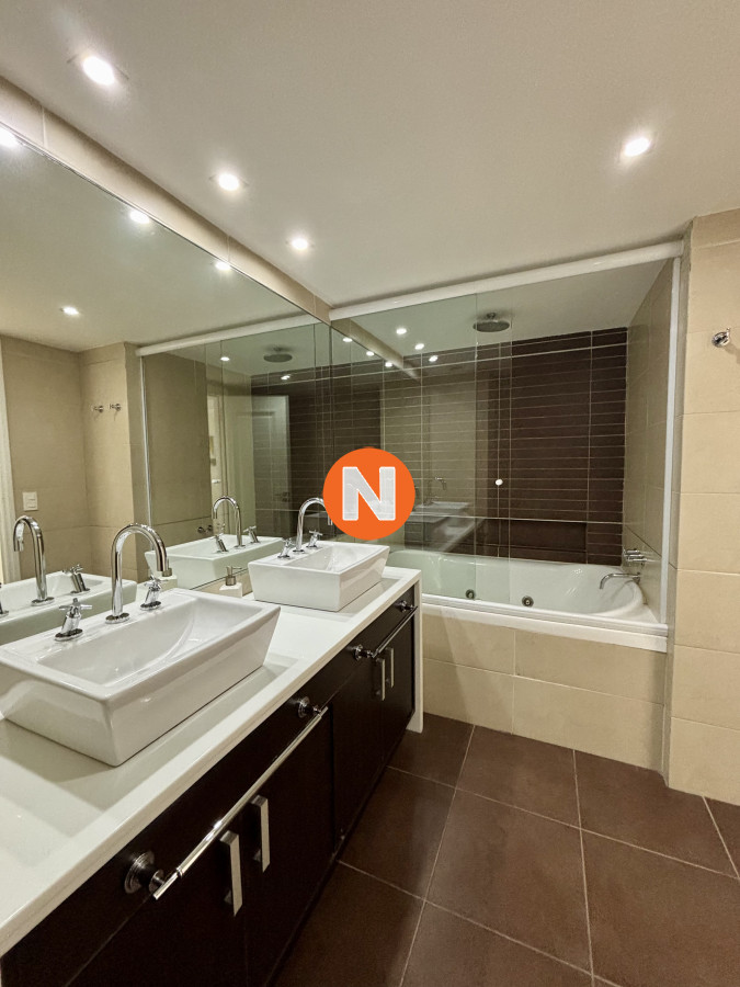 Apartamento Ref.201521 - Espectacular apartamento con vistas panorámicas a la Playa Brava