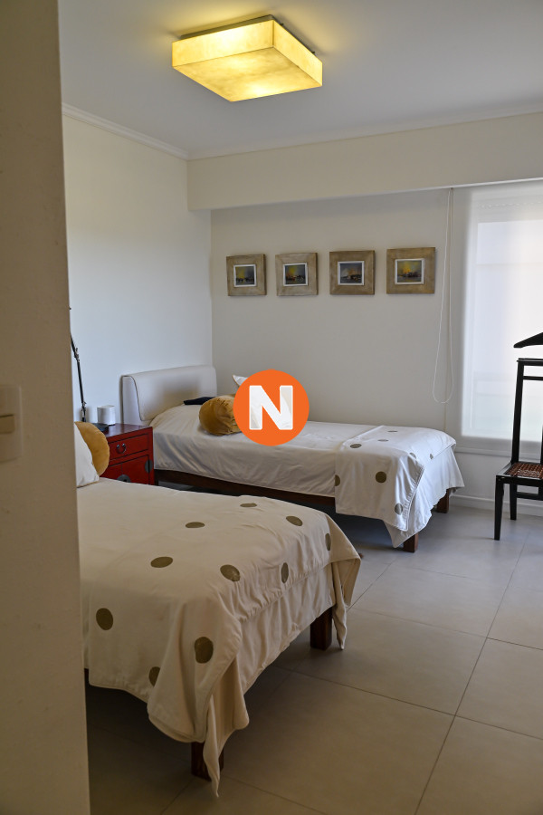 Apartamento Ref.155262 - Apartamento en Venta, Brava, Punta del Este, 3 Dormitorios.
