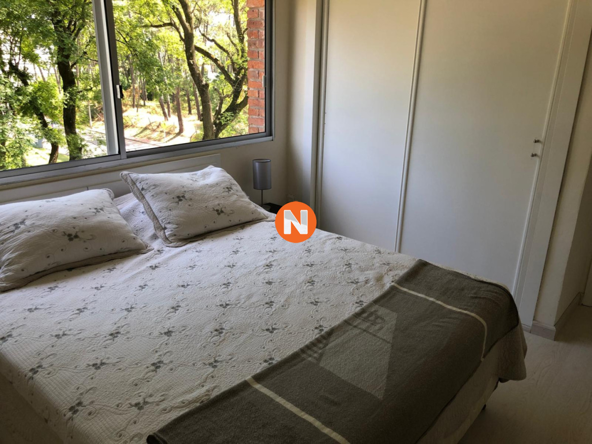 Apartamento Ref.214138 - Luminoso Apartamento 4 dormitorios Frente a Mansa