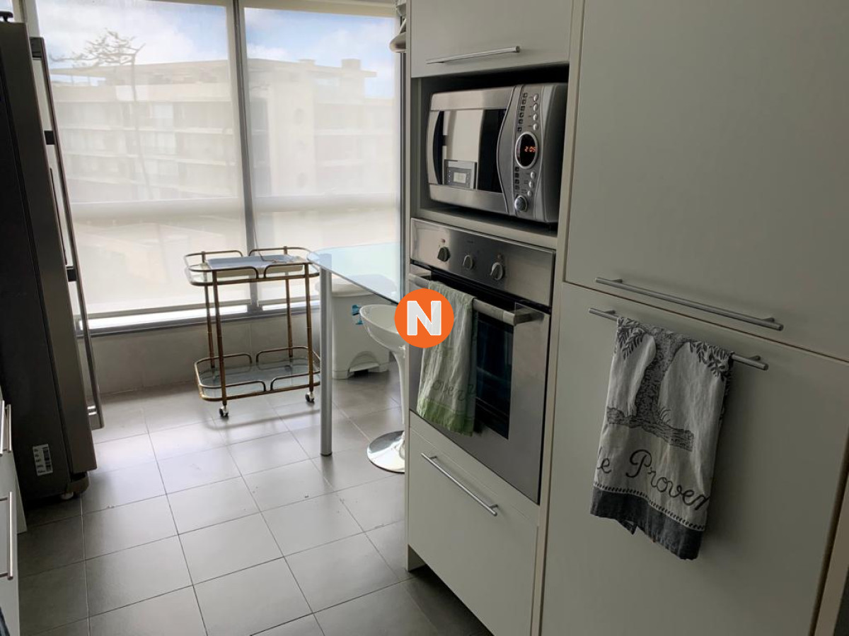 Apartamento Ref.216761 - Apartamento en espectacular vista en Punta del Este!