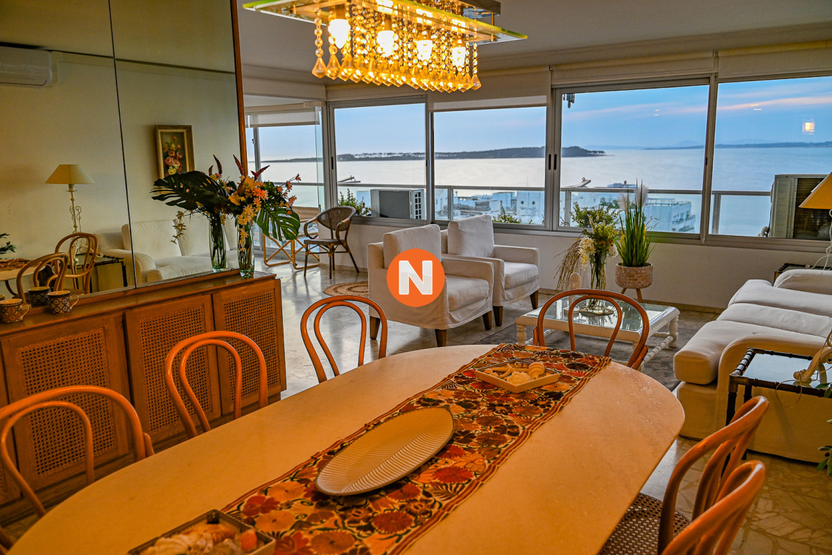 Apartamento Ref.223021 - Hermoso Apartamento en Venta en Zona Puerto
