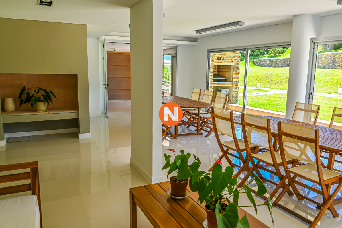 Apartamento Ref.223097 - Apartamento de 3 Dormitorios en Venta en la Brava