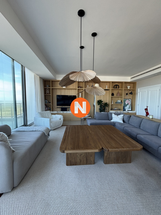 Apartamento Ref.224550 - Penthouse a la Venta, Edificio Imperiale