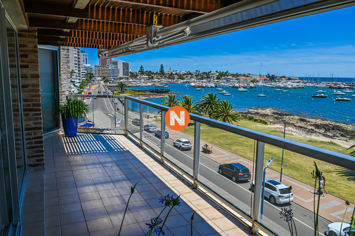 Apartamento Ref.9184 - Apartamento en venta y alquiler, Peninsula, Punta del Este, 3 Dormitorios.