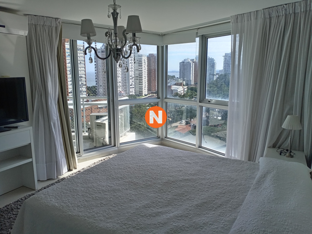 Apartamento Ref.223486 - Apto de tres dormitorios en suite, mas dependencia de servicio