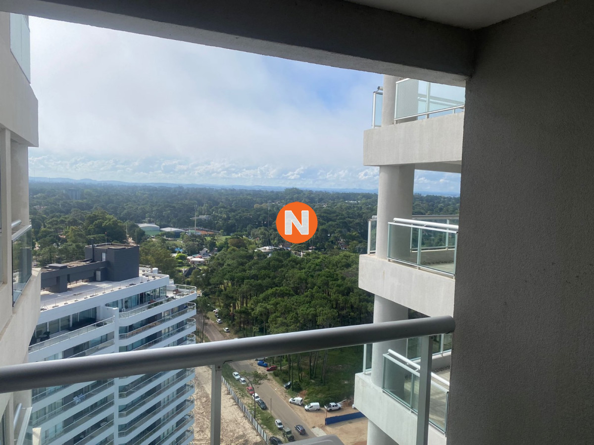 Apartamento Ref.221814 - Tu Refugio de Lujo en Brava: Un Estilo de Vida Inigualable