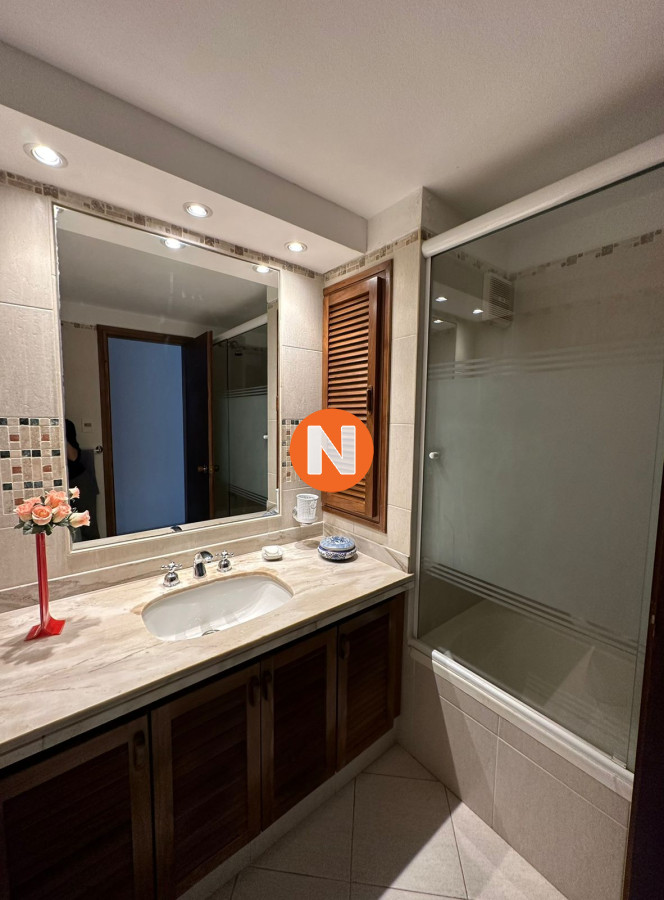 Apartamento Ref.223970 - Tu Refugio Ideal en Punta del Este: Apartamento en Roosevelt