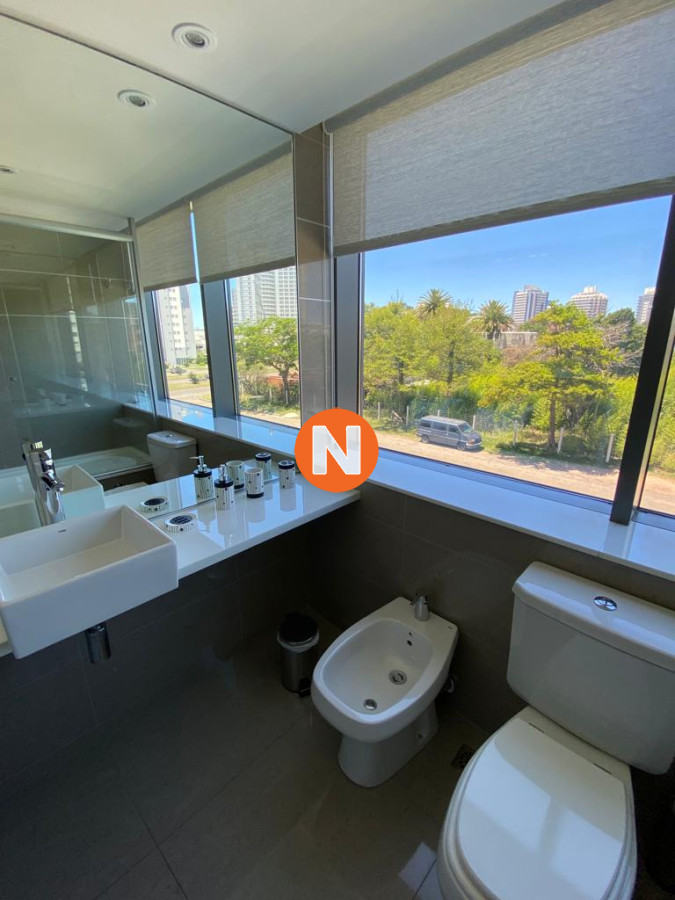 Apartamento Ref.218704 - Venta de apartamento 3 dormitorios - Aidy Grill, Punta del Este
