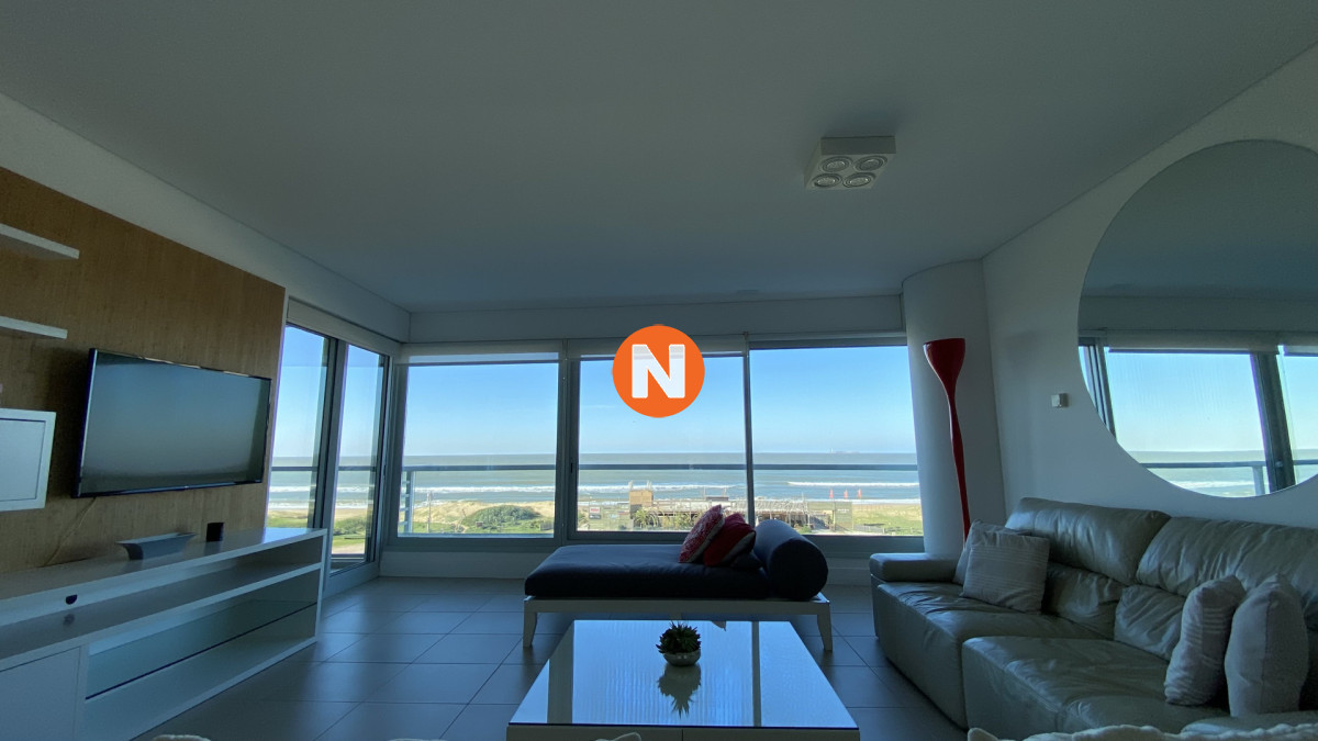 Apartamento Ref.218863 - Exclusivo Apartamento de 2 dormitorios frente a Playa Brava Punta del Este