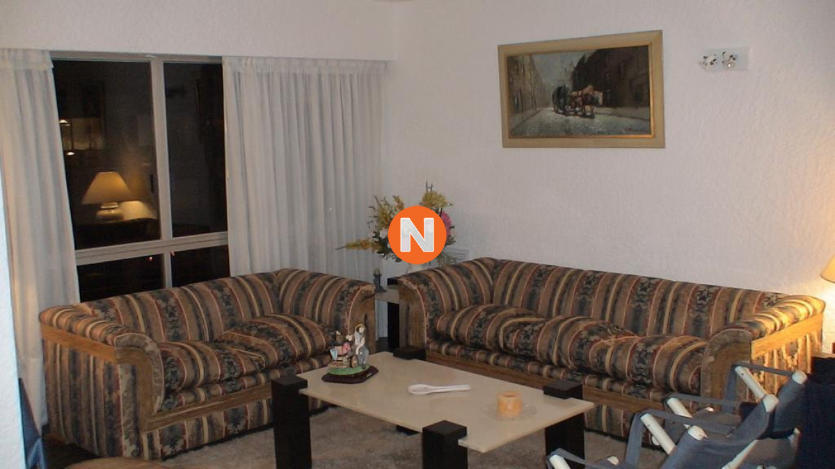 Apartamento Ref.203472 - Apartamento en Venta y Alquiler, Peninsula, Punta del Este, 2 Dormitorios.