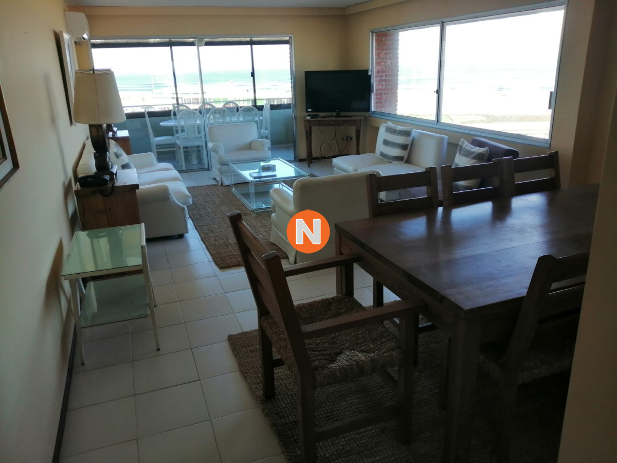 Apartamento Ref.214461 - Apartamento en Venta, 3 dormitorios