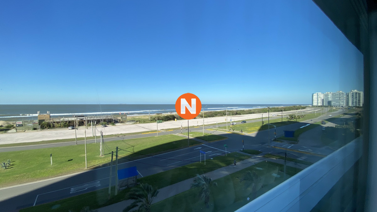 Apartamento Ref.218862 - Exclusivo Apartamento de 2 dormitorios frente a Playa Brava Punta del Este
