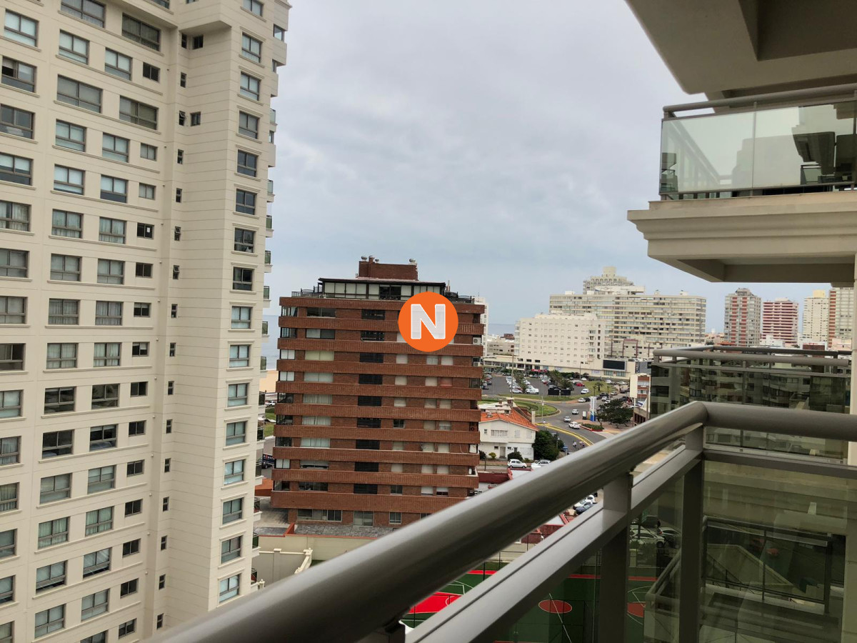 Apartamento Ref.214555 - Hermoso departamento de 3 dormitorios en alquiler. temporada